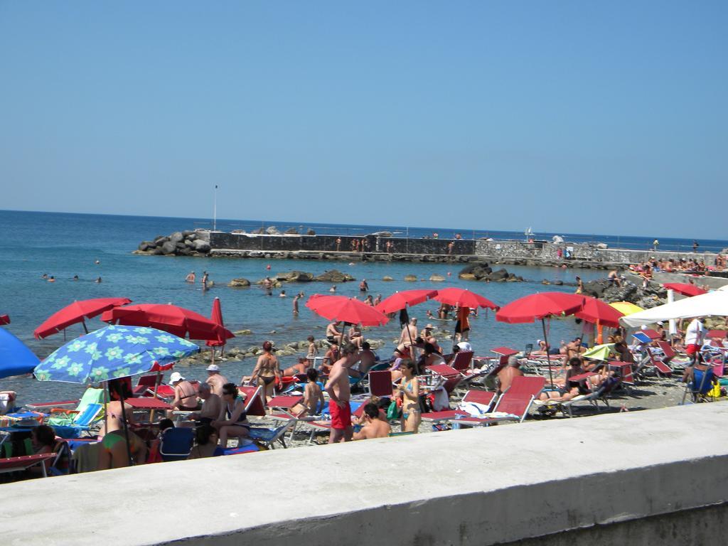 Hotel Rosa Del Tirreno Quercianella Exterior foto